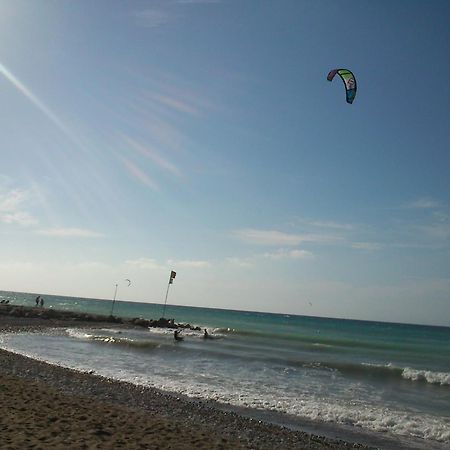 Kitesurf Paradise Studios Theológos Екстериор снимка